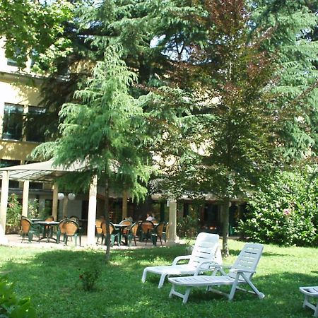 Hotel Salus Саліче-Терме Екстер'єр фото